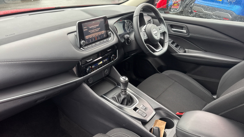 Nissan Qashqai 1.3 DiG-T MH 158 Acenta Premium 5dr Petrol Hatchback